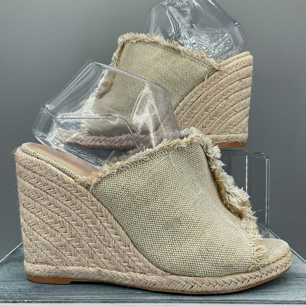Fashion to Figure Women’s Estella Wedges Beige Size 7W